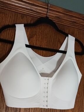Women's Unknown Brand Bra